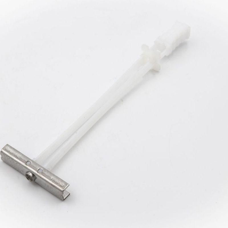 Bathing platform pad eye toggles